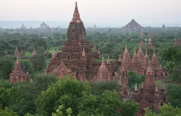 Bagan y lago Inle, dos joyas de Myanmar Bagan y lago Inle, dos joyas de Myanmar - Sputnik Mundo
