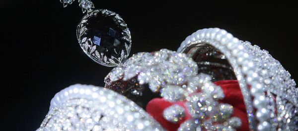 Réplica de la Gran Corona Imperial de Rusia - Sputnik Mundo