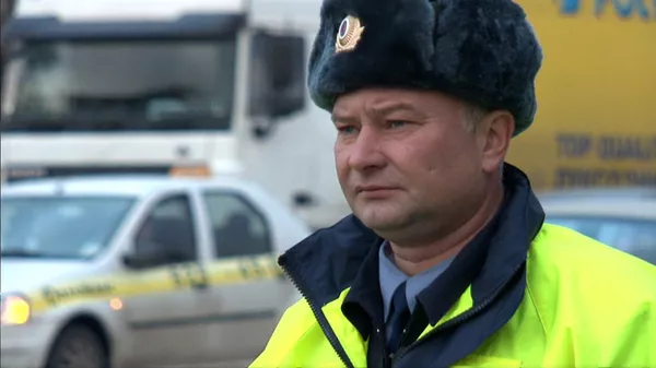 Un día en la vida de un policía de tránsito ruso - Sputnik Mundo