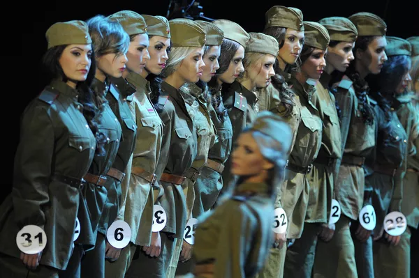 La muchacha más bella de Rusia y sus rivales La muchacha más bella de Rusia y sus rivales - Sputnik Mundo