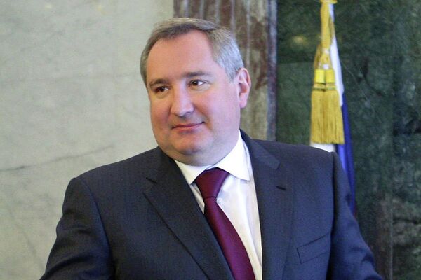 Dmitri Rogozin - Sputnik Mundo