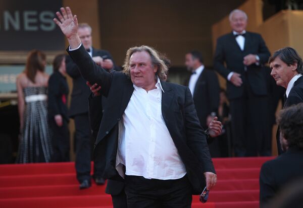 Gerard Depardieu, ciudadano del mundo - Sputnik Mundo