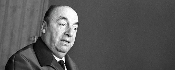 Poeta chileno Pablo Neruda - Sputnik Mundo