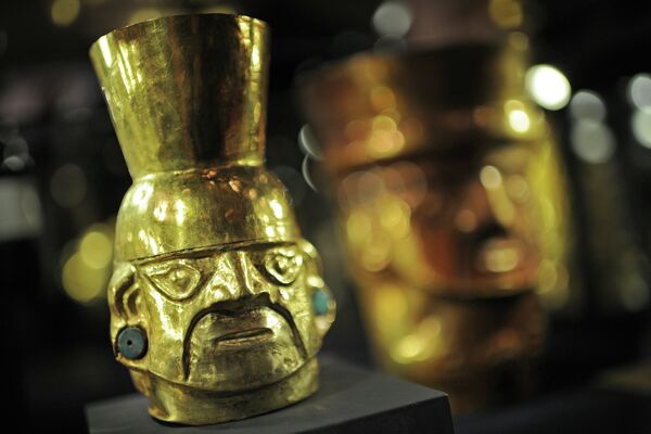 El oro de los incas llega a Moscú - Sputnik Mundo