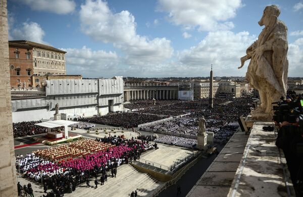 Entronización del papa Francisco - Sputnik Mundo