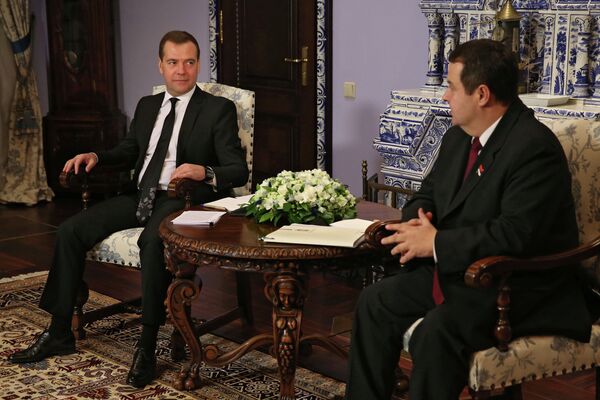 Ministros de Finanzas de Rusia y Serbia, Antón Siluánov y Mladjan Dinkic - Sputnik Mundo