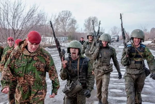 Lo que cuesta la boina roja en las Fuerzas Especiales de Rusia Lo que cuesta la boina roja en las Fuerzas Especiales de Rusia - Sputnik Mundo