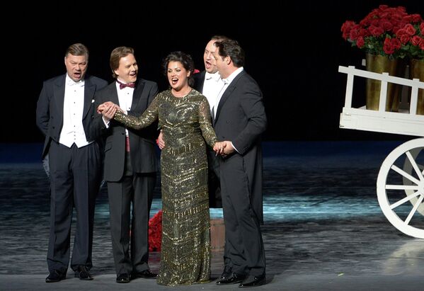 Inauguración del teatro Mariinski II en San Petersburgo Inauguración del teatro Mariinski II en San Petersburgo - Sputnik Mundo