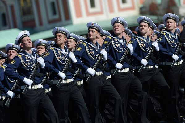 Ensayo general del Desfile del Día de la Victoria en la Plaza Roja - Sputnik Mundo