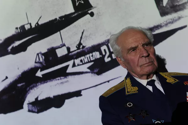 Héroes de la Segunda Guerra Mundial: ayer y hoy Héroes de la Segunda Guerra Mundial: ayer y hoy - Sputnik Mundo