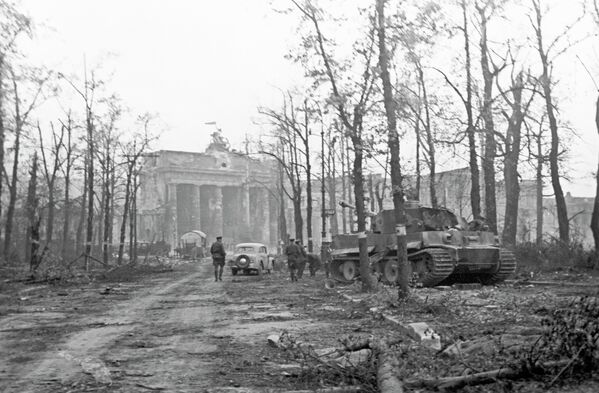 Berlín en mayo de 1945 - Sputnik Mundo