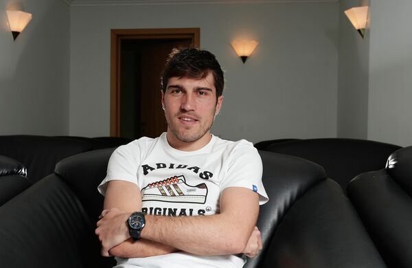 El centrocampista afirma estar muy a gusto en Rusia - Sputnik Mundo