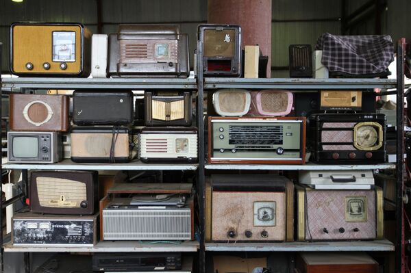 Radios y reproductores de música del pasado - Sputnik Mundo
