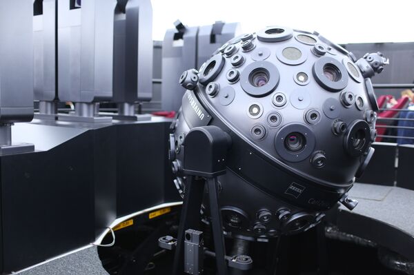 El proyector Universarium M9 El proyector Universarium M9 - Sputnik Mundo