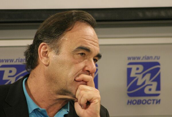 El director de cine estadounidense Oliver Stone - Sputnik Mundo