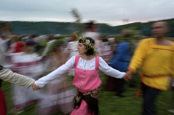 Iván Kupala, fiesta antigua dedicada al solsticio de verano - Sputnik Mundo