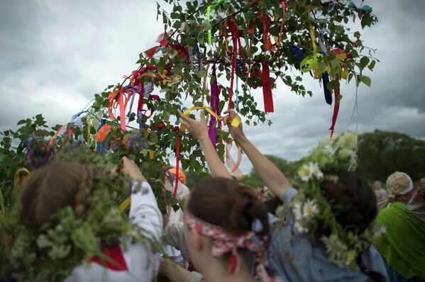 Iván Kupala, fiesta antigua dedicada al solsticio de verano - Sputnik Mundo