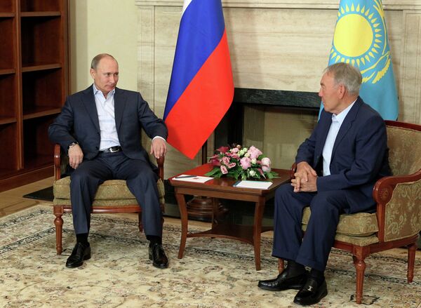 Putin y Nazarbáyev discutirán sobre la situación del sector espacial - Sputnik Mundo