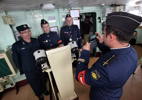 Rusia y China realizan maniobras navales en el Pacífico Rusia y China realizan maniobras navales en el Pacífico - Sputnik Mundo
