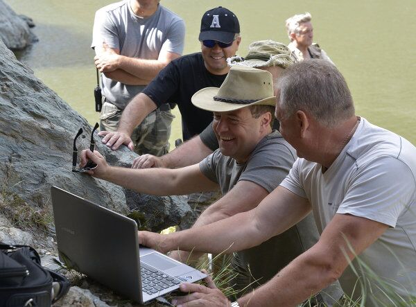 Vladímir Putin captura un lucio de 21 kilos - Sputnik Mundo