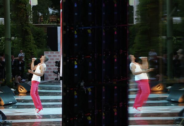 El cantante cubano Kel Torres, ganador del concurso New Wave 2013 en Letonia - Sputnik Mundo