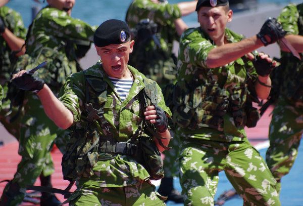 El Día de la Armada rusa en 2013 - Sputnik Mundo