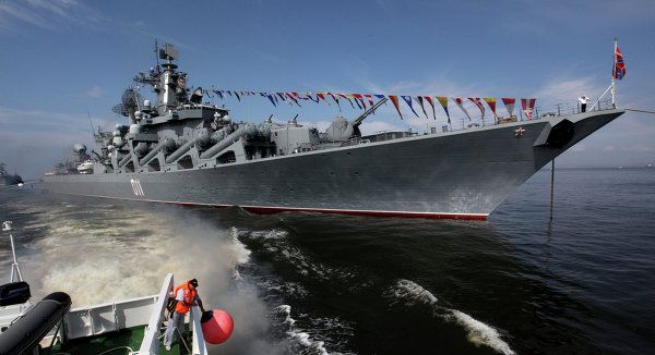 El Día de la Armada rusa en 2013 - Sputnik Mundo