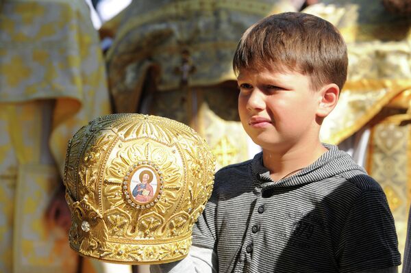 Oficios divinos en Kiev con motivo de los 1025 años del Bautismo de Rusia Oficios divinos en Kiev con motivo de los 1025 años del Bautismo de Rusia - Sputnik Mundo