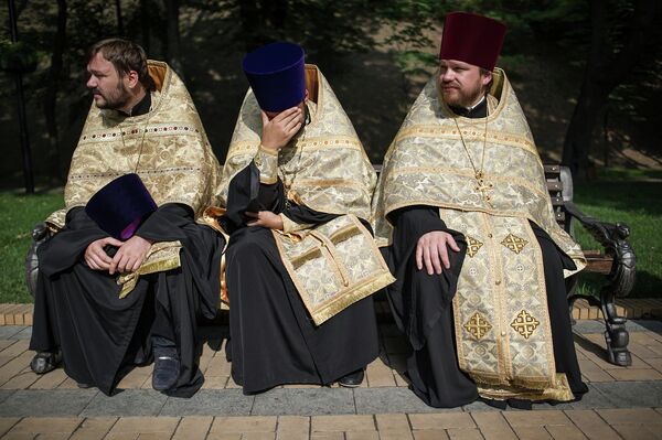 Oficios divinos en Kiev con motivo de los 1025 años del Bautismo de Rusia Oficios divinos en Kiev con motivo de los 1025 años del Bautismo de Rusia - Sputnik Mundo