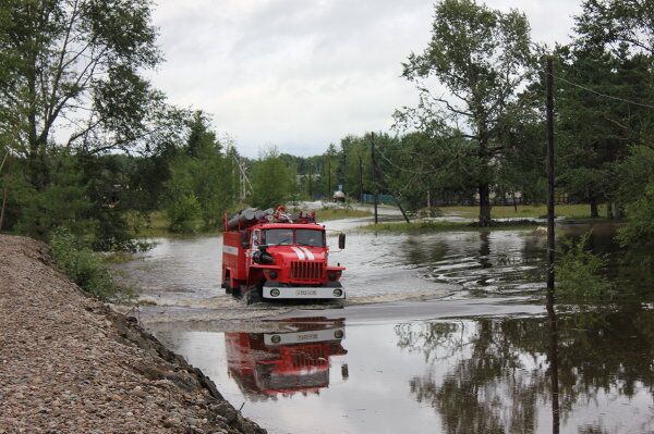 Consecuencias de las inundaciones en la provincia rusa de Amur - Sputnik Mundo