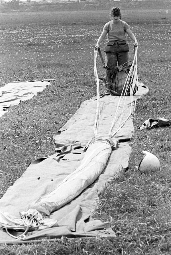 Svetlana Savítskaya, primera mujer cosmonauta que dio un paseo espacial - Sputnik Mundo