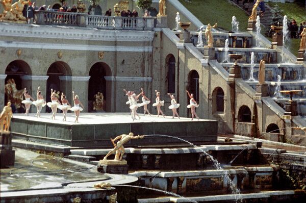 Palacios, parques y fuentes de Peterhof - Sputnik Mundo