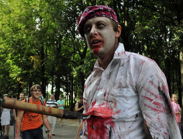 Desfile de zombis esperpénticos en San Petersburgo - Sputnik Mundo