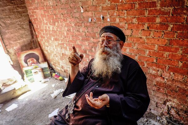 Iglesias cristianas quemadas a raíz de disturbios en Egipto Iglesias cristianas quemadas a raíz de disturbios en Egipto - Sputnik Mundo