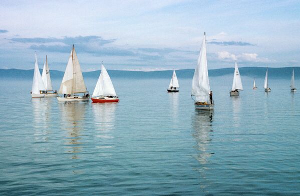 El sagrado lago de Baikal - Sputnik Mundo