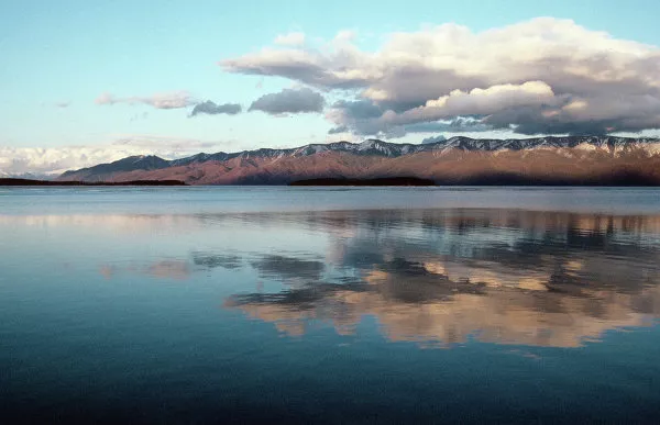 El sagrado lago de Baikal El sagrado lago de Baikal - Sputnik Mundo