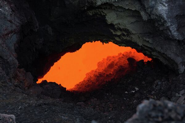 El Parque Nacional de Volcanes en Kamchatka - Sputnik Mundo