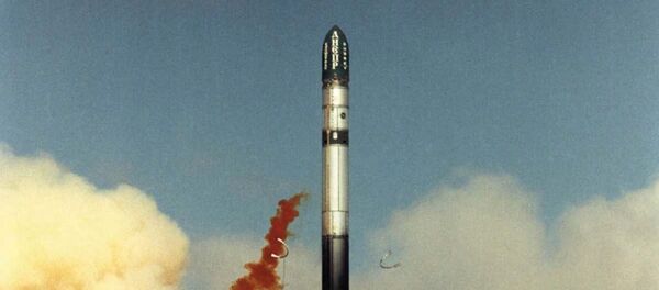 Lanzamiento del cohete Dniepr (archivo) - Sputnik Mundo