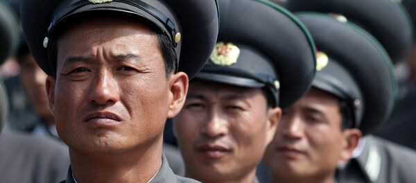 Trabajadores de ferrocarriles de Corea del Norte (archivo) - Sputnik Mundo