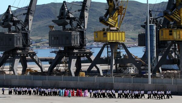 Inauguración de un ferrocarril entre Rusia y Corea del Norte - Sputnik Mundo