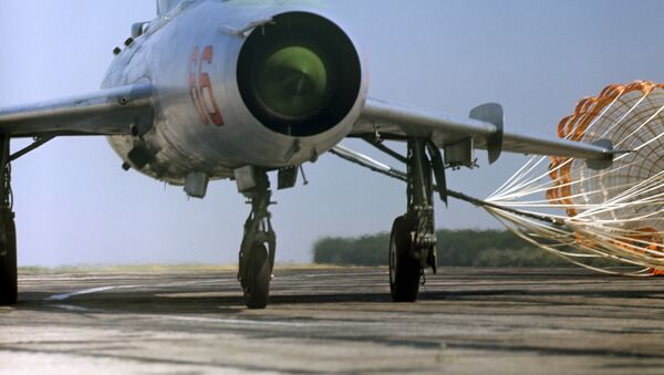 MiG-21 - Sputnik Mundo