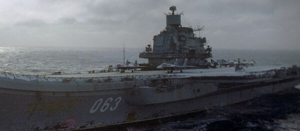 Portaviones de la Armada de Rusia Almirante Kuznetsov (archivo) - Sputnik Mundo