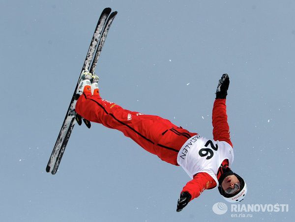 Deportes olímpicos de invierno: esquí acrobático - Sputnik Mundo