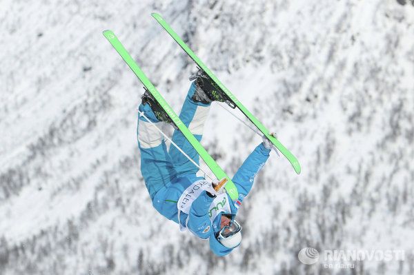 Deportes olímpicos de invierno: esquí acrobático - Sputnik Mundo
