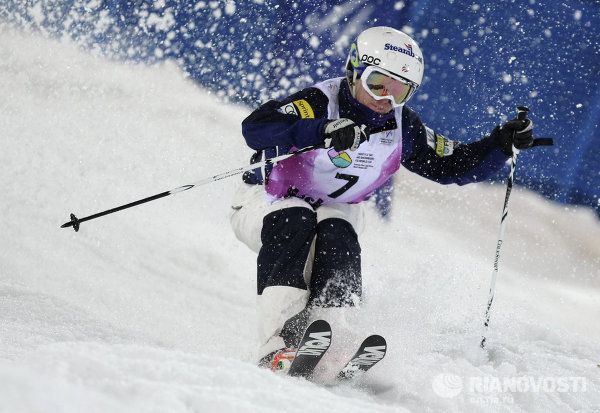 Deportes olímpicos de invierno: esquí acrobático - Sputnik Mundo