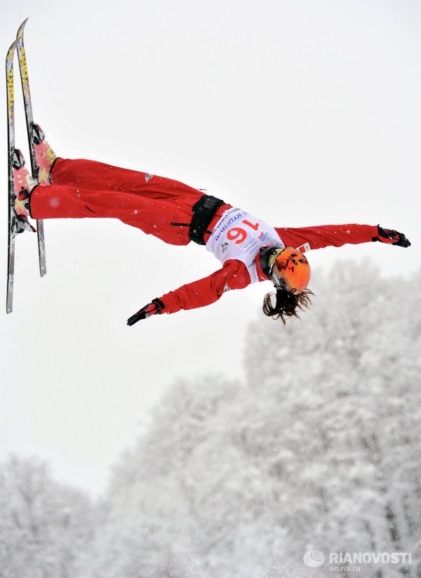 Deportes olímpicos de invierno: esquí acrobático - Sputnik Mundo