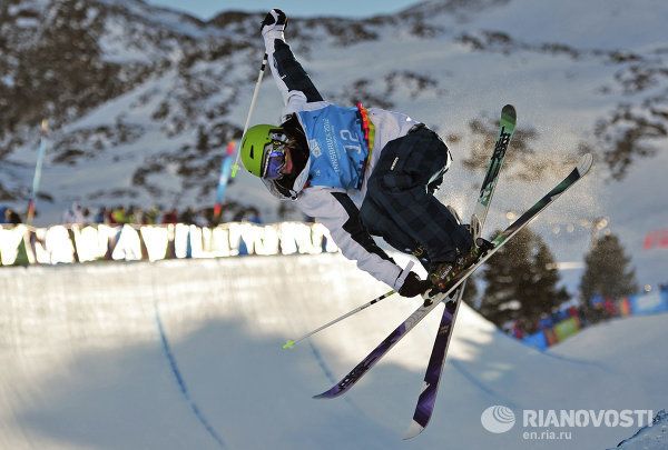 Deportes olímpicos de invierno: esquí acrobático - Sputnik Mundo