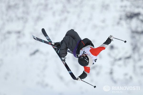 Deportes olímpicos de invierno: esquí acrobático - Sputnik Mundo