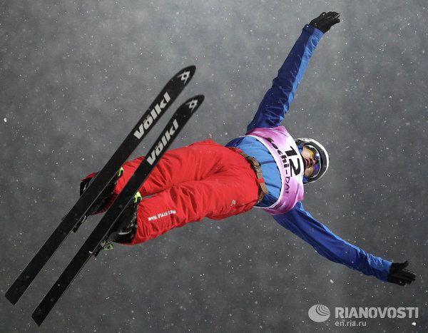 Deportes olímpicos de invierno: esquí acrobático - Sputnik Mundo