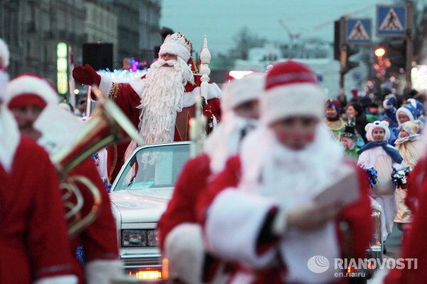 Rusia se pone guapa de cara al Año Nuevo y Navidad - Sputnik Mundo